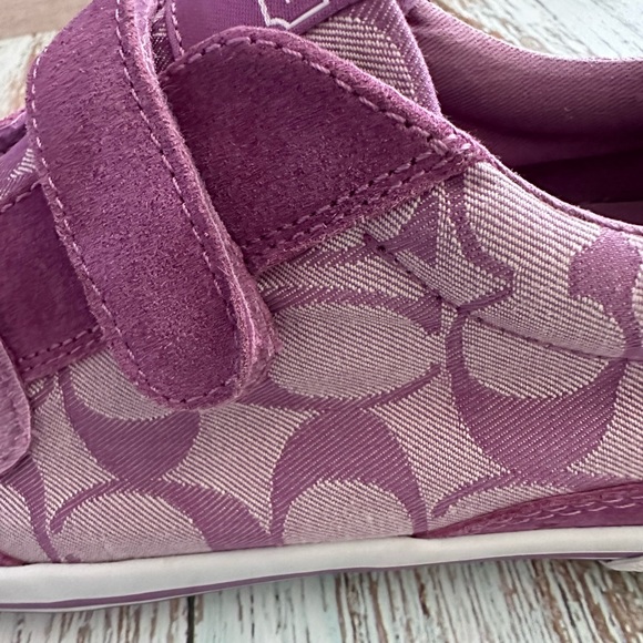 👟Lilac Coach Sneakers - Size 9,5B👟 - Picture 12 of 16